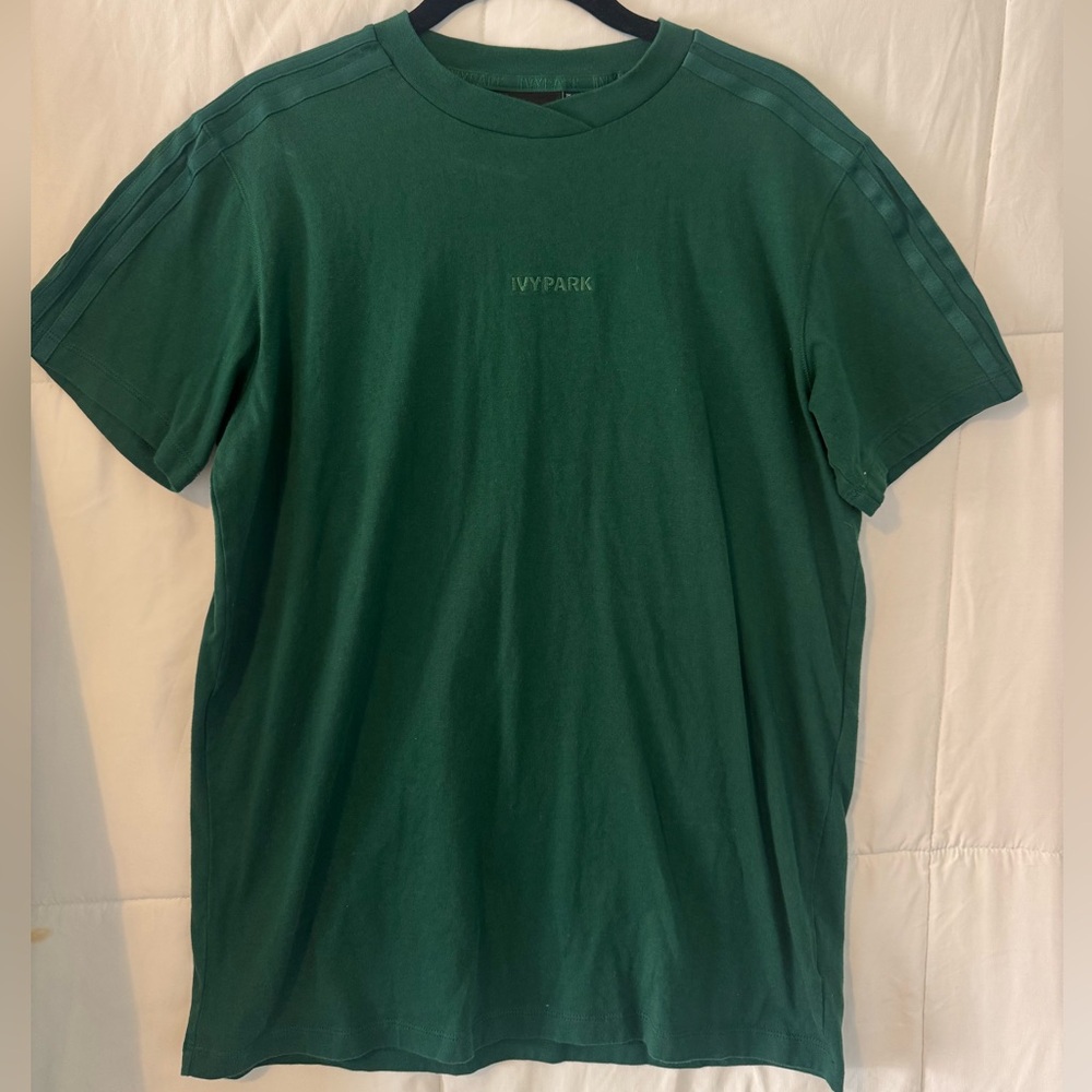 IVY PARK x Adidas Dark Green Short Sleeve Tee Classic Crew Neck (Gender Neutral)